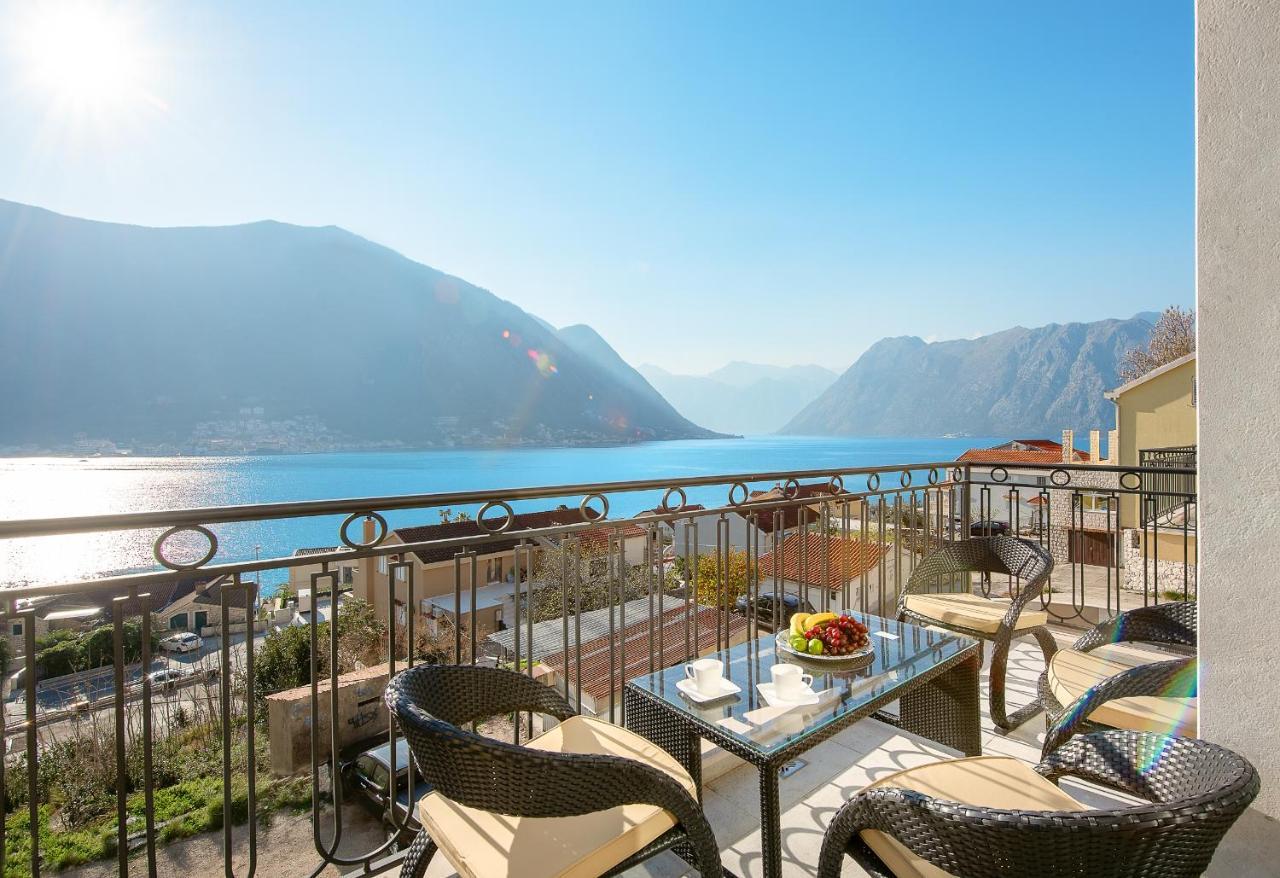 2Montenegro Limeta Apartments With Pool Kotor Buitenkant foto