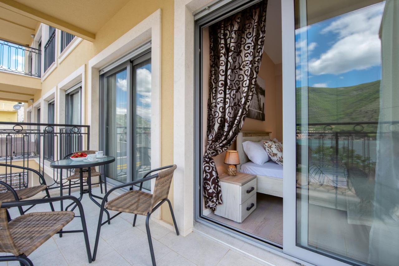 2Montenegro Limeta Apartments With Pool Kotor Buitenkant foto