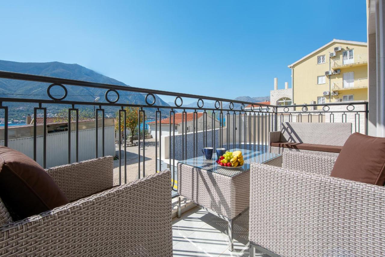 2Montenegro Limeta Apartments With Pool Kotor Buitenkant foto