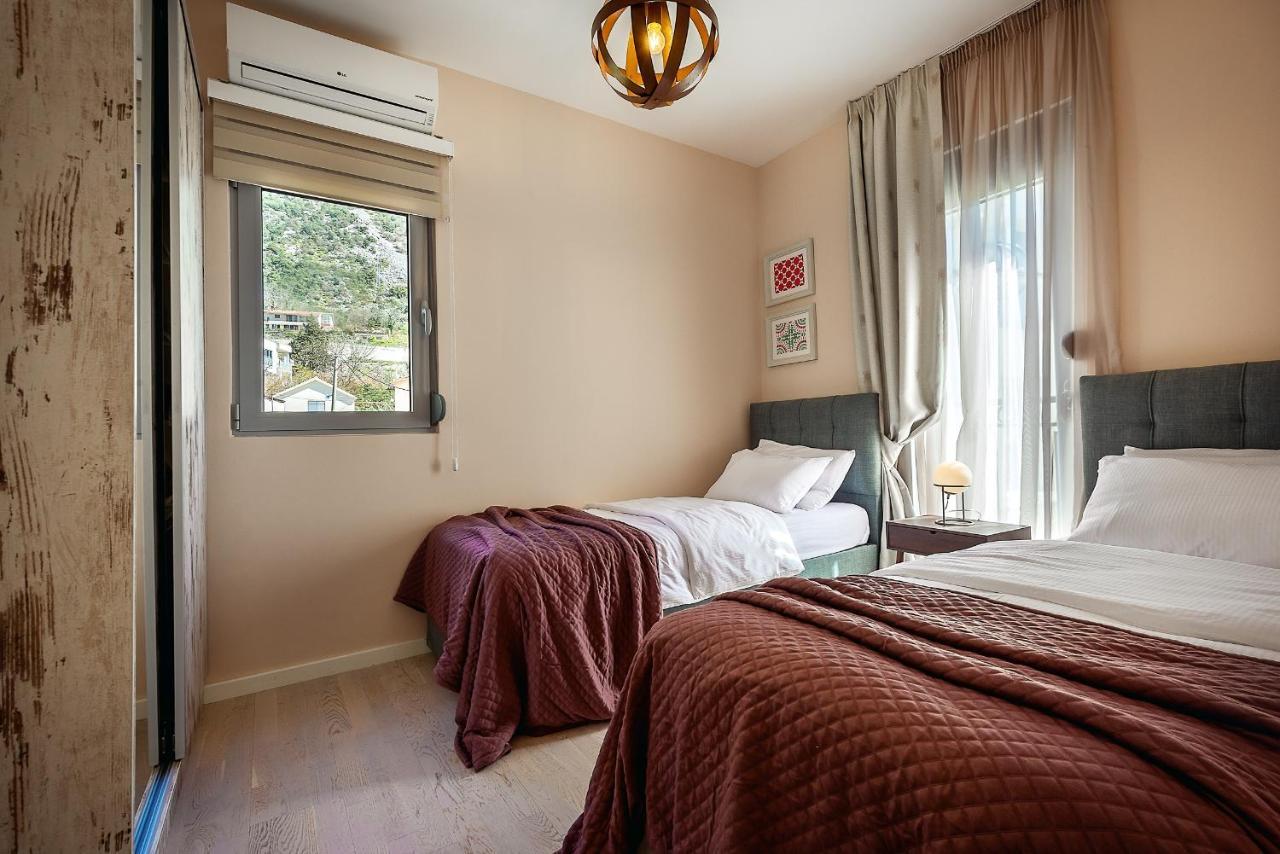 2Montenegro Limeta Apartments With Pool Kotor Buitenkant foto